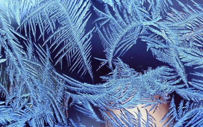 1440x900-oboi-zimniy-uzor