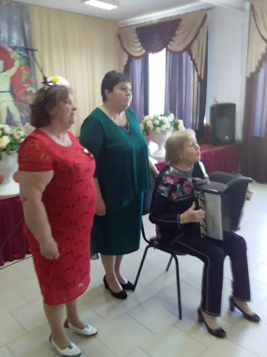 d70fae1a-6824-412b-bf18-33e253fd32a2