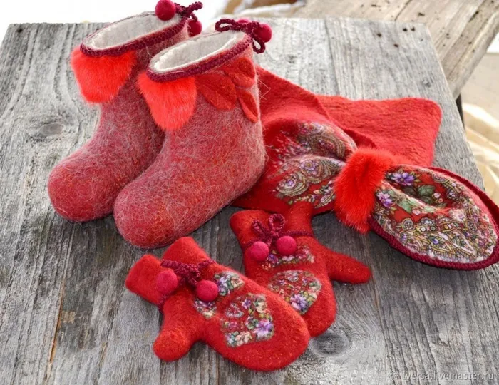 446534fbece1ef75fa4920c47e2v--obuv-ruchnoj-raboty-valenki-varezhki-sharfik-krasotulechka